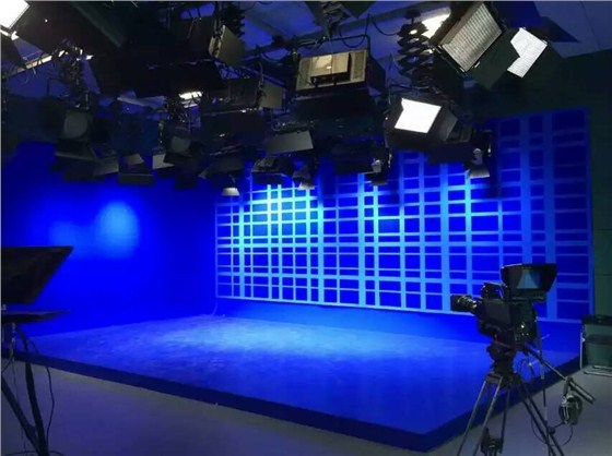 虛擬藍箱演播室燈光