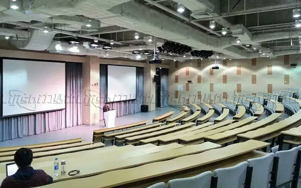 汕頭大學(xué)醫(yī)學(xué)院階梯教室燈光設(shè)計工程