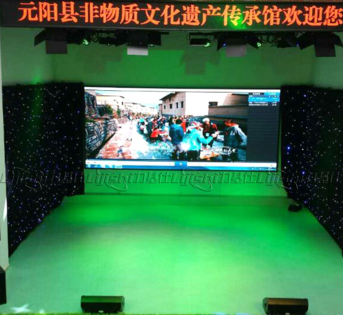 云南元陽多功能廳LED平板柔光燈配置